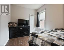 1279 YORK STREET - 20