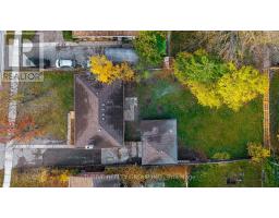 239 COMMISSIONERS ROAD W - 28