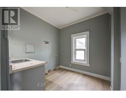 1 RATHGAR STREET - 16