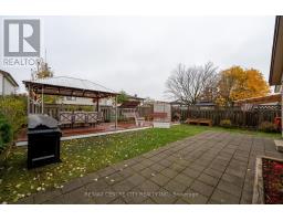 168 CLARA CRESCENT - 30