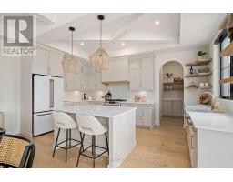 40 ROYAL CRESCENT - 21