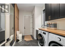 40 ROYAL CRESCENT - 24