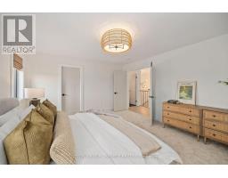 40 ROYAL CRESCENT - 32