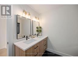 40 ROYAL CRESCENT - 40