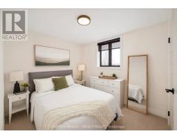 40 ROYAL CRESCENT - 45