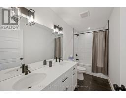 5 HARTLAND CIRCLE - 22