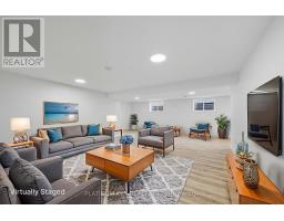 32 BRISCOE CRESCENT - 33