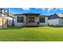 32 BRISCOE CRESCENT - 45