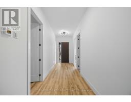 32 BRISCOE CRESCENT - 5