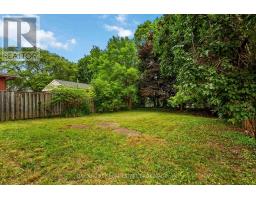 90 JACQUELINE STREET - 36