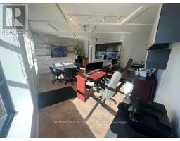 488 HAMILTON ROAD - 8