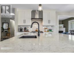 19 DAUGHERTY DRIVE - 10