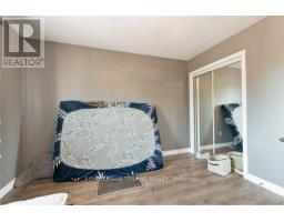 26 REDWOOD LANE - 28