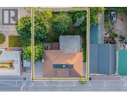 11 GOSHEN STREET N - 5