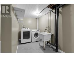 152 - 1330 JALNA BOULEVARD - 34