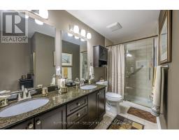 812 - 1030 CORONATION DRIVE - 16