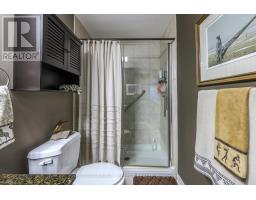 812 - 1030 CORONATION DRIVE - 17