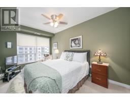 812 - 1030 CORONATION DRIVE - 21