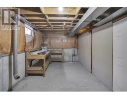 214 PORTSMOUTH CRESCENT E - 24