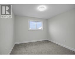 214 PORTSMOUTH CRESCENT E - 25