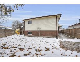 214 PORTSMOUTH CRESCENT E - 37