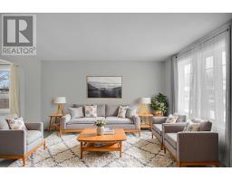 214 PORTSMOUTH CRESCENT E - 7