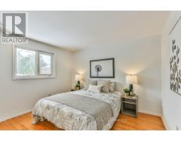 960 OSGOODE DRIVE - 23