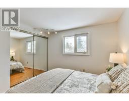 960 OSGOODE DRIVE - 24