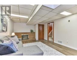 960 OSGOODE DRIVE - 35