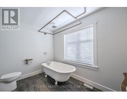 39349 FINGAL LINE - 26