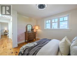 39349 FINGAL LINE - 30