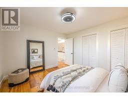 39349 FINGAL LINE - 32