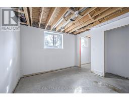 39349 FINGAL LINE - 35