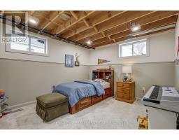 10 CEDAR STREET - 13