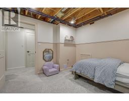 10 CEDAR STREET - 15