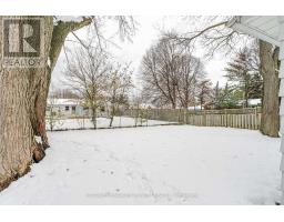 29 NOTTINGHILL CRESCENT - 34