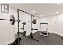 8848 WALKER ROAD - 32