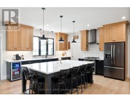 8848 WALKER ROAD - 9