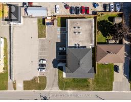 370 WILLIAM STREET - 43