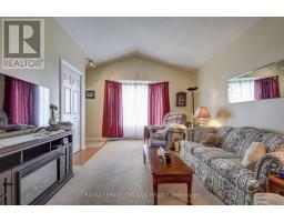 549 WELLINGTON STREET - 17