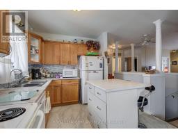 549 WELLINGTON STREET - 29