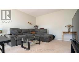 809 - 752 KIPPS LANE - 6