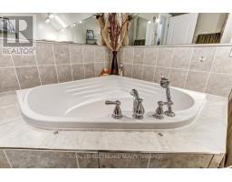 25941 ARGYLE LINE - 32