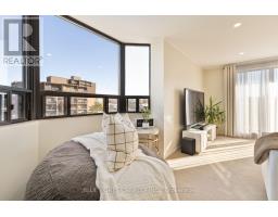 502 - 75 HUXLEY STREET - 14