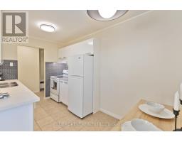 502 - 75 HUXLEY STREET - 30