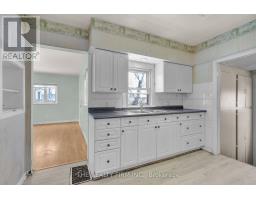 64 MACKAY AVENUE - 20