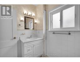 64 MACKAY AVENUE - 26