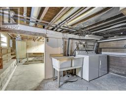 64 MACKAY AVENUE - 32