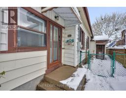64 MACKAY AVENUE - 4