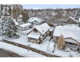 64 MACKAY AVENUE - 41